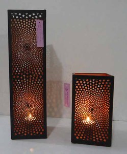 Porte-bougie Nouveaux Designs Fabriqué en Inde Haute Qualité Quantité en Gros Vente Directe d'Usine Utilisation Maison Hôtel Restaurant Mariage - Product Image 4