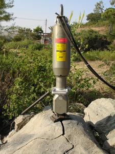 Smart S-240 High Performance Hydraulic Rock Splitter Efficient Demolition and Construction Product for Rock Separation - Product Image 3