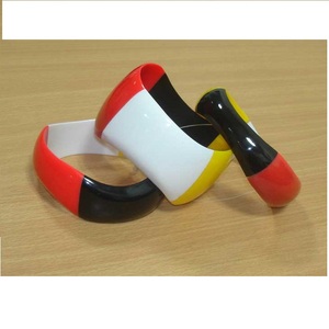 Brazalete de Resina Hecho a Mano de Creative Art Zone - ¡Gran Venta! Colorido Estilo Indio para Mujeres y Niñas, Moderno y Clásico para Bodas y Fiestas - Product Image 1