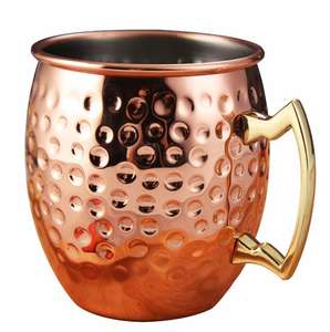 Tasse en cuivre durable avec poignée en laiton Design contemporain écologique pour accessoires de bar Moscow Mule Vodka pour les fêtes - Product Image 1