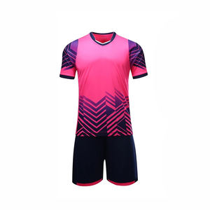 2025 Dernière arrivée de haute qualité nouveau design personnalisé imprimé votre nom d'équipe uniforme de football à bas prix - Product Image 5