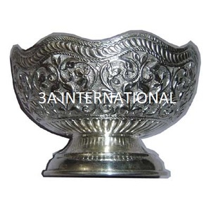 Gold Plated Leaf Designer Luxury Fruit <b>Serving</b> <b>Bowl</b> Clear <b>Glass</b> <b>Bowl</b> Dining Table Decoration Kitchen <b>Bowl</b> Sustainable Quality - Product Image 5