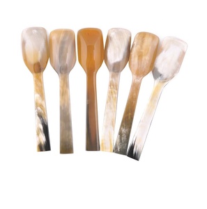 Cuillère en corne de vache à usage domestique et cuisine, pour pièce de taille personnalisée et petite taille à la main et bas prix - Product Image 2