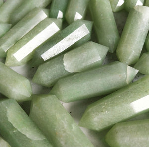 คริสตัลอะเวนเจอรีนสีเขียวแบบสองปลาย ขนาด 6 มม. หินบำบัด อะเวนเจอรีนแบบปลายแหลม ขายส่งจำนวนมาก ของขวัญ - Product Image 3