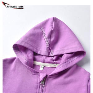 Vente en gros de survêtements d'hiver sans manches imprimés tie dye et ensemble de pantalons courts pour bébés filles et tout-petits enfants - Product Image 5