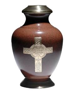 Urna de cremación de latón con Cruz Celta Arcadia, Tributo duradero de estilo americano para cenizas de adultos, suministros funerarios - Product Image 1