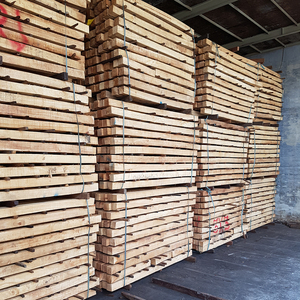 Bloque de Madera Aserrada de Caucho de Malasia - Product Image 2