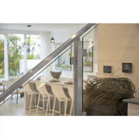 Inoxydable rampe d'escalier avec ss poste de garde-corps en verre pour escalier droit