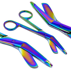 Tijeras de Primeros Auxilios Multicolor 2026 de 5.5 Pulgadas, Acero Inoxidable Arcoíris, Tijeras para Vendajes, Afiladas y Suaves, para Médicos y Personal de Emergencias Médicas - Product Image 3