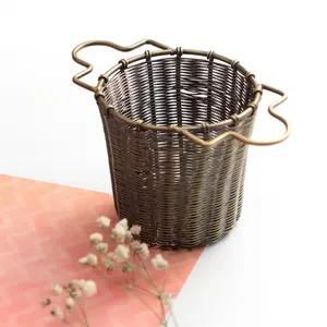 Lingge — infuseur à thé en laiton pur Antique, passoire, personnalisé pour infuseur à thé, filtre à base de plantes avec feuilles amples - Product Image 1
