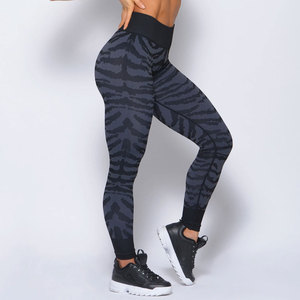 Custom 2022 Girls Wearing Fitted Gym Leggings Yoga pants Fitness with custom logo and style Breathable Quick Dry Sportswear - Product Image 2