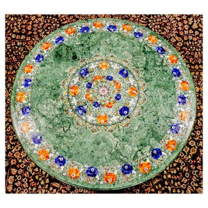 Handmade Green Marble Inlay <b>Work</b> Round <b>Table</b> Top - Product Image 1