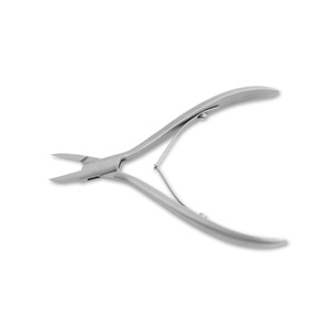 ชุดตัดเล็บโลหะคลาสสิกแบบยูนิเวอร์แซล ปากกว้าง ใบมีดโค้ง กรรไกรตัดเล็บสำหรับนิ้วมือ ใช้สำหรับความงาม ร้านทำเล็บ - Product Image 3