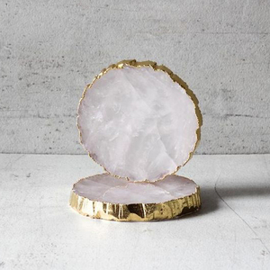 Sous-verre vintage en agate de cristal avec bord doré élégant, parfait pour les tables luxueuses et la décoration sophistiquée de la maison - Product Image 1