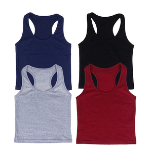Ensemble de yoga 2 pièces pour femme : débardeur et short de sport avec soutien-gorge intégré, tenue de fitness respirante pour l'entraînement - Product Image 3
