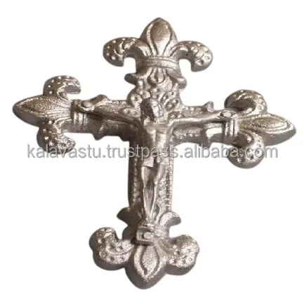 Cruz de metal religioso, parede decorativa religiosa branca, de metal, para pendurar na parede