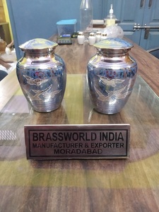 Urna Funeraria de Latón de 6 Pulgadas con Diseño de Pájaros en Camino a Casa, Recuerdo Conmemorativo, Suministros Funerarios, Estilo Americano, BABY BRASSWORLD INDIA - Product Image 5