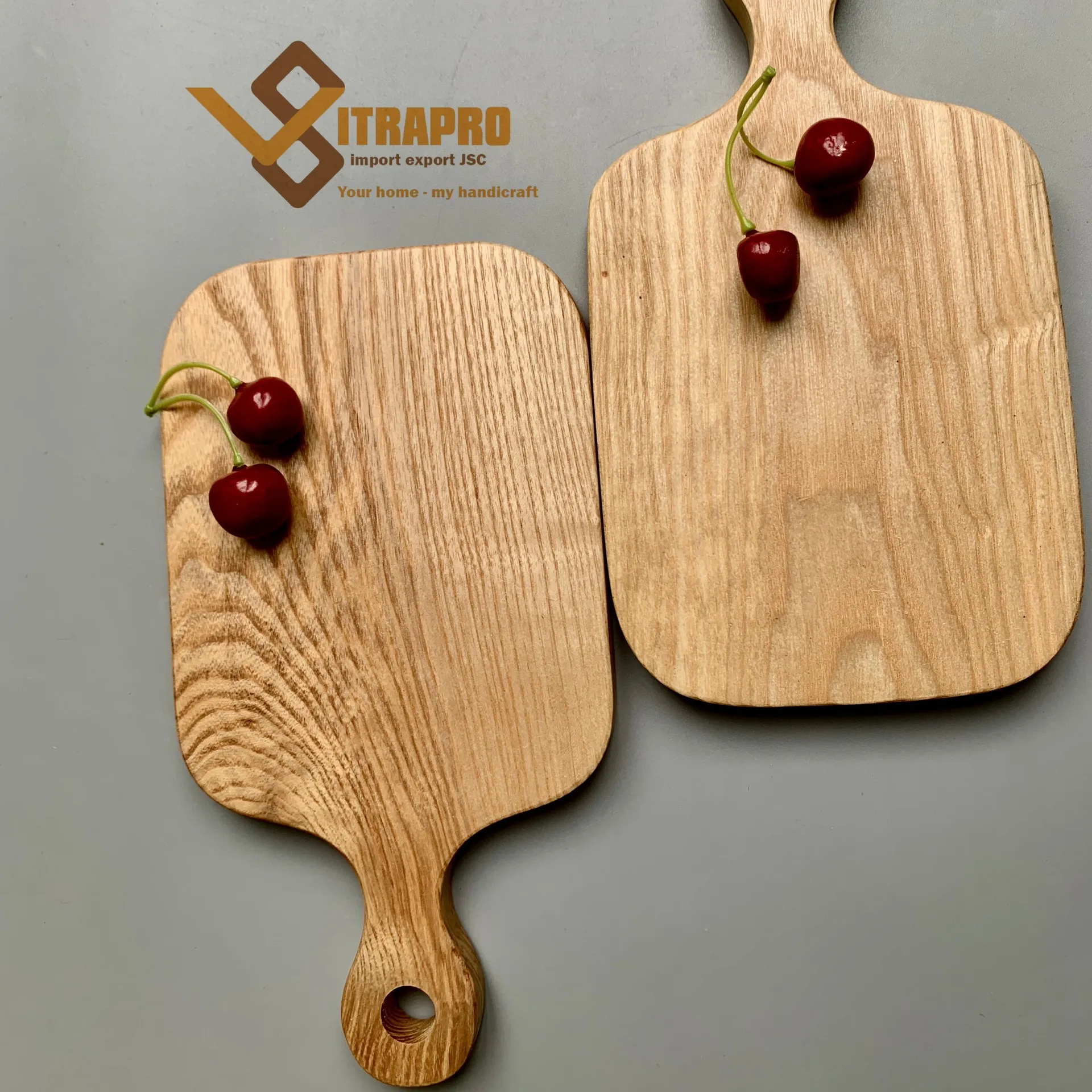 食品を提供する高品質の手作り木製まな板