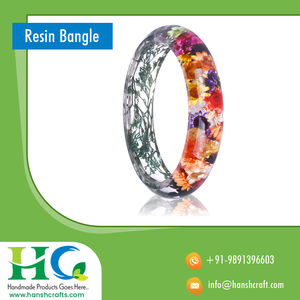 Bracelets en résine de conception indienne à la mode / Bracelets en plastique à prix abordable - Product Image 5