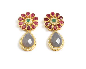 ชุดต่างหูแบบห่วงทำมือรูปดอกไม้เครื่องประดับชุบทองทองเหลืองเซอร์โคเนียลูกบาศก์สวยงาม - Product Image 2