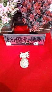 Brassworld Inde appareil en laiton fabriqué urne de crémation en métal pour une utilisation - Product Image 4