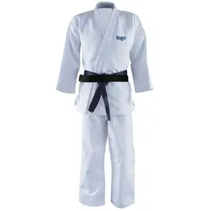 ชุดยิวยิตสูสีขาวของบราซิล ผ้าฝ้าย 100% น้ำหนัก 450 กรัม ระบายอากาศได้ดี ไม่หดตัว ทนทาน คุณภาพสูง พร้อมโลโก้และป้ายสั่งทำพิเศษ ผลิตในปากีสถาน - Product Image 1