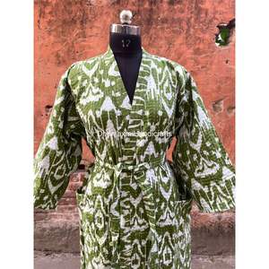 Venta al por mayor de las mujeres Maxi vestido térmico de algodón indio hecho a mano batas de baño Ikkat estampado Kimono estilo Kantha acolchado primavera - Product Image 3