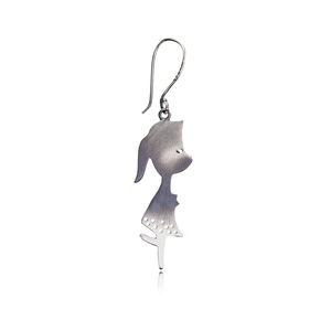 Mama's Girl Vintage Single Earring Handcrafted Venta al por mayor 925 Sterling Silver para mujer Jewelry - Product Image 1