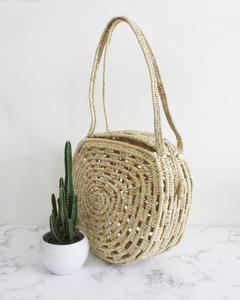 Cadeau d'ouate pour les lois Sac à dos de paille fait à la main utilisez-le pour le travail quotidien sur le marché et utilisez-le pour le travail de bureau également - Product Image 1