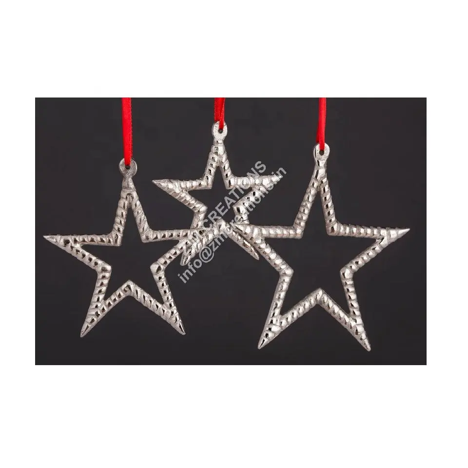 Weihnachts baum hängen Stern Ornament Aluminium Metall Material Silber Farbe Weihnachts produkt Ornamente Kunststoff kugel