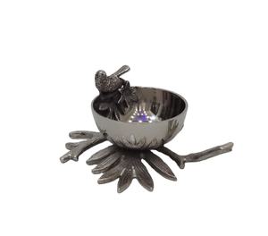 Bol rond en aluminium de luxe moderne de qualité supérieure, très vendu, avec un oiseau assis sur le dessus et un piédestal en forme de fleur pour la maison - Product Image 1