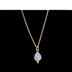 Pierre de lune arc-en-ciel avec diamant taille poire or vermeil collier pendentif lunette fantaisie pour filles femmes en argent sterling - Product Image 2