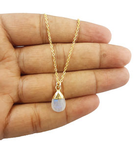 Arco Iris piedra lunar piedra preciosa pera gota colgante collar chapado en oro galvanizado elegante y elegante pera gota encantos collar - Product Image 2