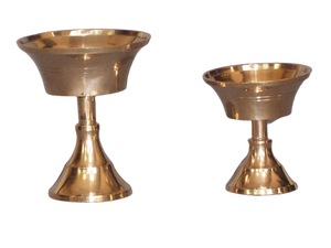 Portavelas de Latón Hecho a Mano para Decoración del Hogar y Difusor de Aromas - Product Image 3