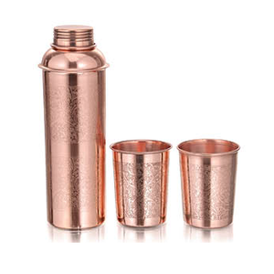 Bouteilles en cuivre et en acier martelées, ensemble de verre, Design fait à la main, cadeau d'affaires à bon prix - Product Image 1