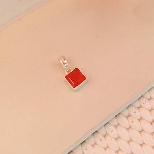 Pendentif carré en cornaline serti de pierres précieuses en argent sterling 925 pour femmes, léger, bijoux de haute qualité - Product Image 3