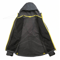 Erkekler İçin Özel Tasarım Slim Fit Softshell Polar Ceket Su Geçirmez Nefes Alabilen Yıkanmış Fermuarlı Spor Kışlık Giyim Günlük Kapüşonlu Büyük Beden