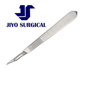 ที่ยึดใบมีดมีดสำหรับผ่าตัดแบบกลมทำจากสแตนเลสเยอรมัน - Product Image 2