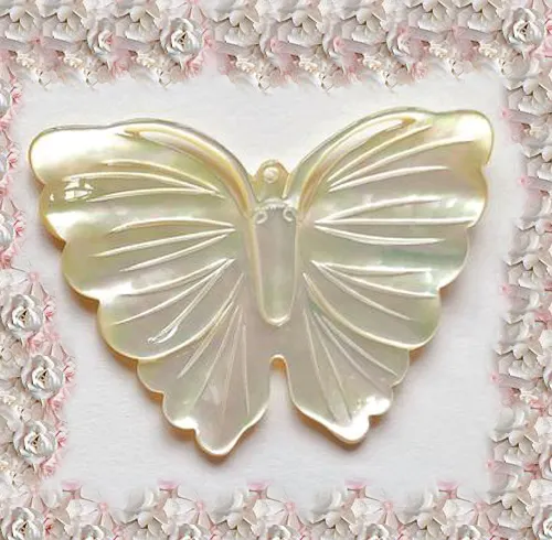 パールジェムズハイグレードクリスマスジュエリーストーンカービングの非常にかわいい蝶の彫刻ママ