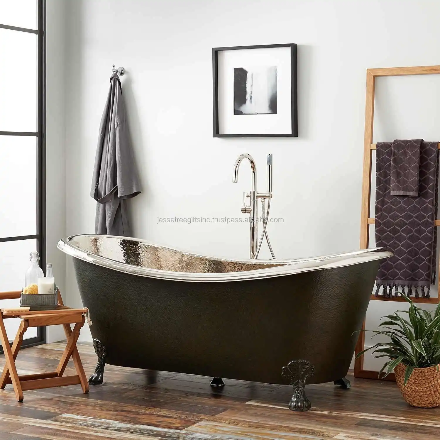 Bak mandi logam dengan lapisan nikel di dalam & lapisan bubuk coklat luar 4 kaki desain dipalu untuk merendam