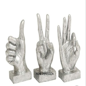 Ensemble de 3 sculptures en aluminium moulé, or brillant et poli, pièce maîtresse de mariage et accessoires de décoration de table. - Product Image 2