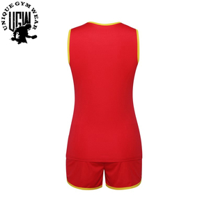 กางเกงวิ่งขาสั้นและเสื้อกล้ามสำหรับผู้ชายและผู้หญิงเครื่องแบบสนามแบบสั่งทำ - Product Image 2