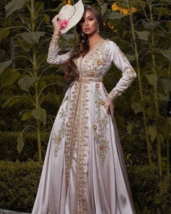 Caftán elegante y hermoso para fiestas y bodas, adornado con pedrería de cristal y cuentas de vidrio = 2020 - Product Image 1