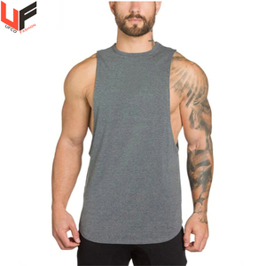 Gilet de musculation sans manches pour hommes, avec logo personnalisé, vêtements personnalisés pour hommes - Product Image 4