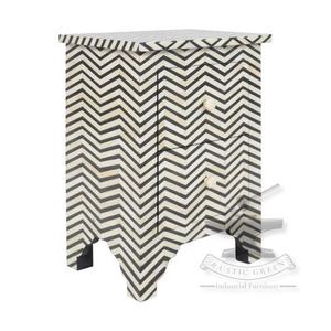 Table d'appoint de style français en os gris et incrustation motif zig zag avec deux tiroirs meubles de salon d'extérieur pour la maison hôtel - Product Image 4