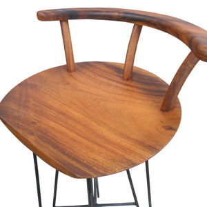 Taburete de Barra de Madera Maciza de Suar con Acabado Natural y Base de Metal, Silla de Diseño Simple y Clásico para Hogar, Hotel, Bar, Restaurante, Cafetería - Product Image 3