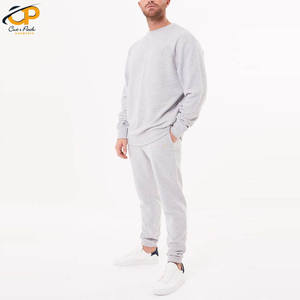 Survêtement à col rond 95% coton pour hommes Combinaison de course surdimensionnée à manches longues avec logo imprimé Ensemble de pièces de remorquage en polaire d'hiver - Product Image 2