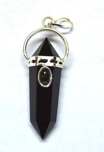 Venta al por mayor negro doble punto cristal piedras preciosas colgantes Feng Shui y amor estilo tallado a mano ágata grabado artesanal - Product Image 2