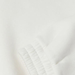 Sudaderas y Hoodies Deportivos Casuales Tejidos para Mujer con Logotipo Impreso en la Parte Delantera y Capucha para la Temporada de Invierno - Product Image 4