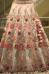 Trabajo de bordado pesado Seda Nupcial Lehenga Choli Dupatta Blusa Ropa de fiesta con trabajo de piedra Precio al por mayor - Product Image 6